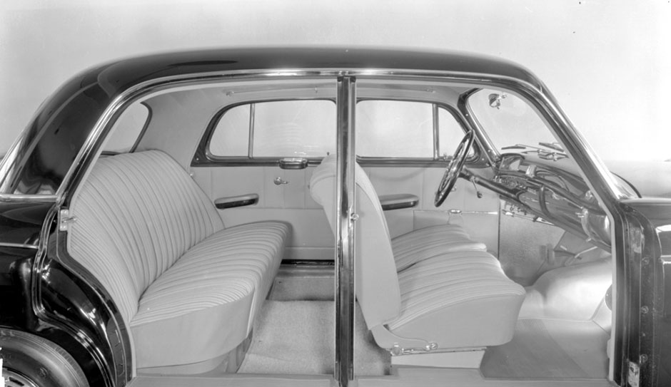 Mercedes-Benz „Ponton“ Typ 220 S (W 180, 1954 bis 1959) ; Interieur Mercedes-Benz 220 S “Ponton” (W 180, 1954 to 1959), interior;