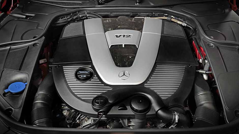 Exklusive Premiere des Mercedes-Maybach S 650 Cabriolets am Vorabend der LAAS 2016 ;Kraftstoffverbrauch kombiniert: 12,0 l/100 km; CO2-Emissionen kombiniert: 272 g/km Exclusive Premiere of the Mercedes-Maybach S 650 Cabriolets at the eve of the LAAS 2016; Fuel consumption combined: 12,0 l/100 km; Combined CO2 emissions: 272 g/km
