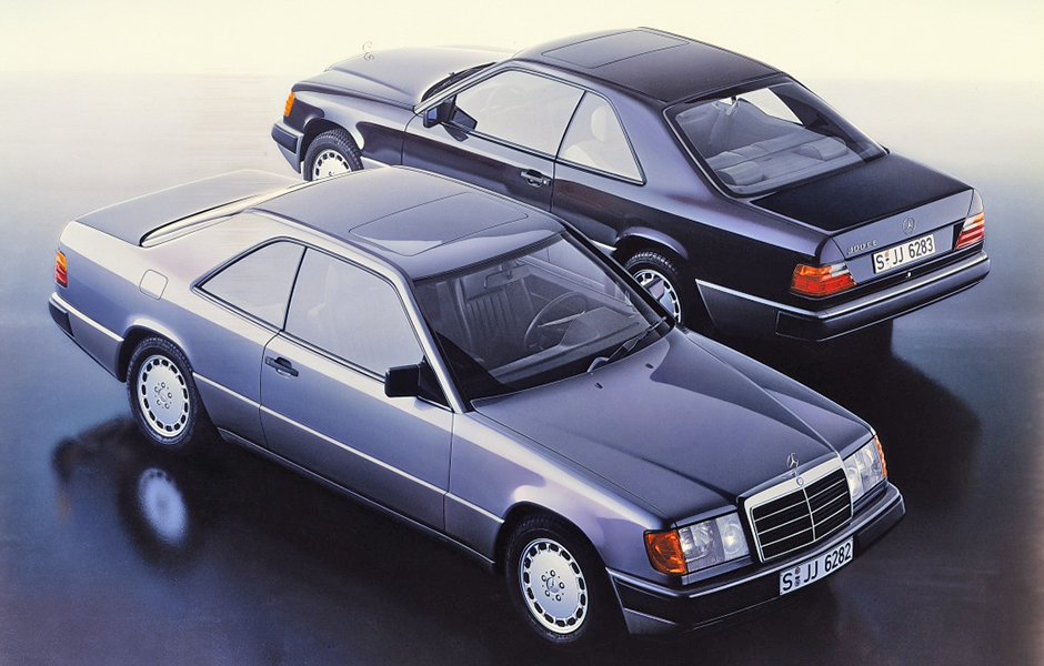 Mercedes-Benz Coupés der Baureihe 124. Im Jahr 1987 debütieren zunächst die Typen 230 CE und 300 CE. Series 124 Mercedes-Benz coupés. The first debutants, in 1987, were the 230 CE and 300 CE.