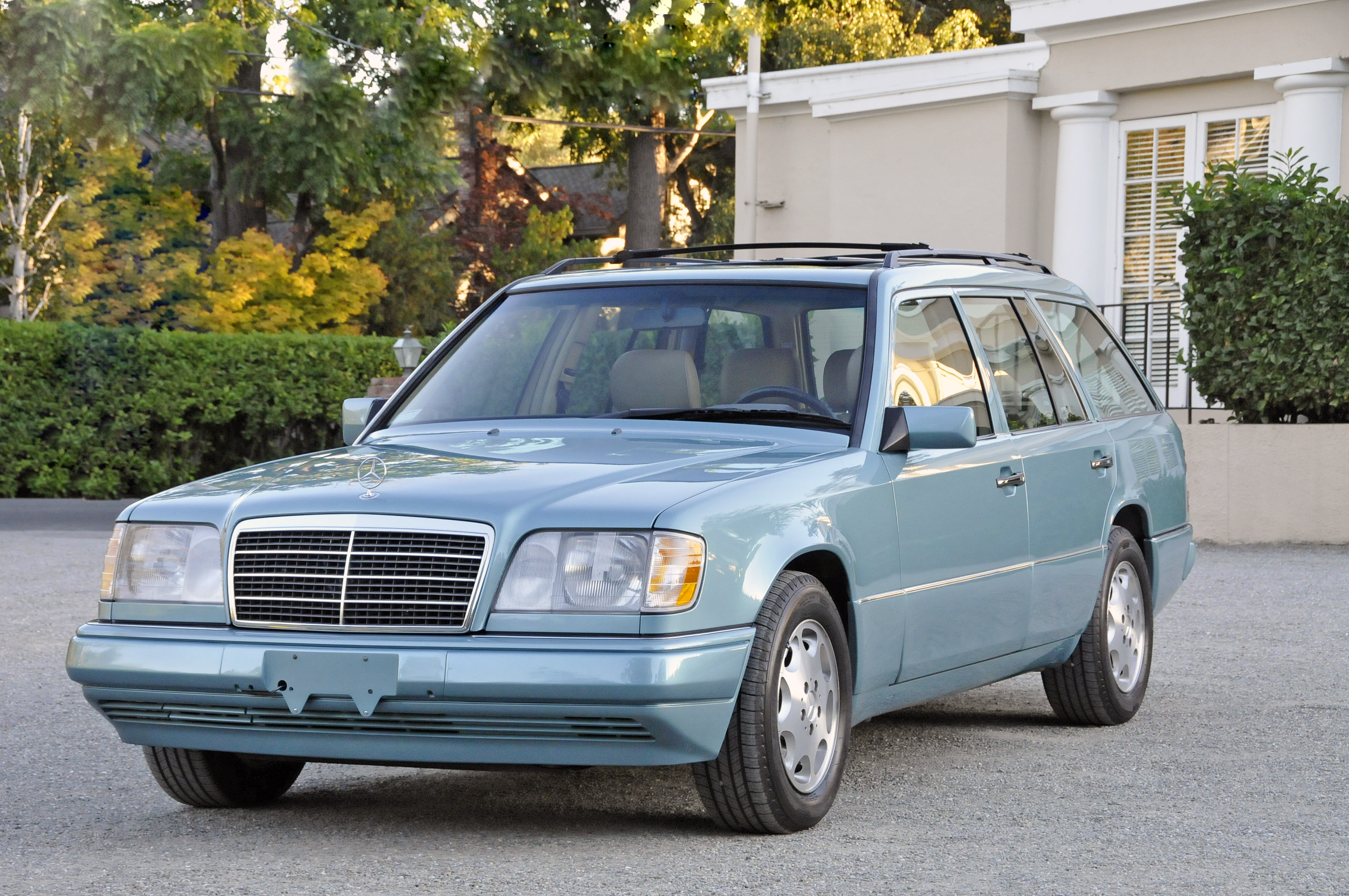 1995 E320 Wagon - Teal/Creme Leather - 58k mi - 3rd Seat - Excellent