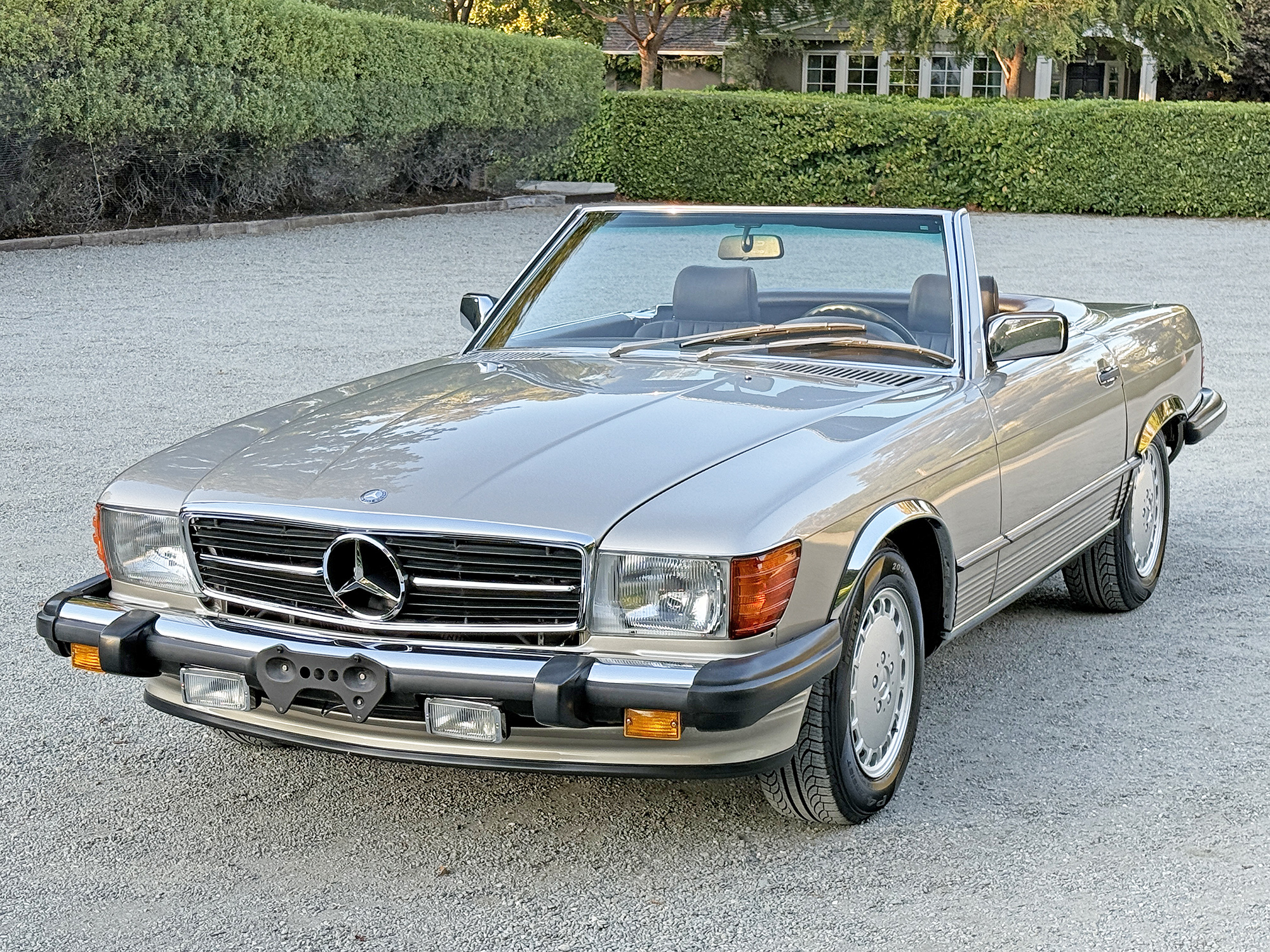 1989 560SL - 10k miles - Smoke Silver/Brown