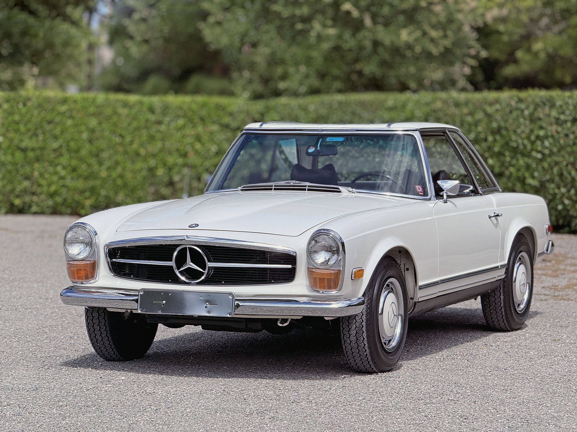 1970 280SL 050 White/Black - 4 Speed Manual - Full History