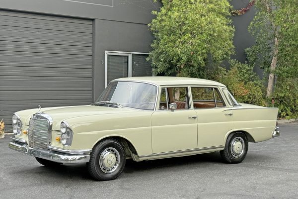 1967 230S - 4 Speed Floor Shift - CA Car - Excellent Survivor