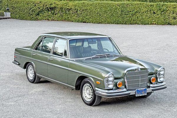 1973 Mercedes 280SE 4.5 - Pine Green/Green - Investment Grade